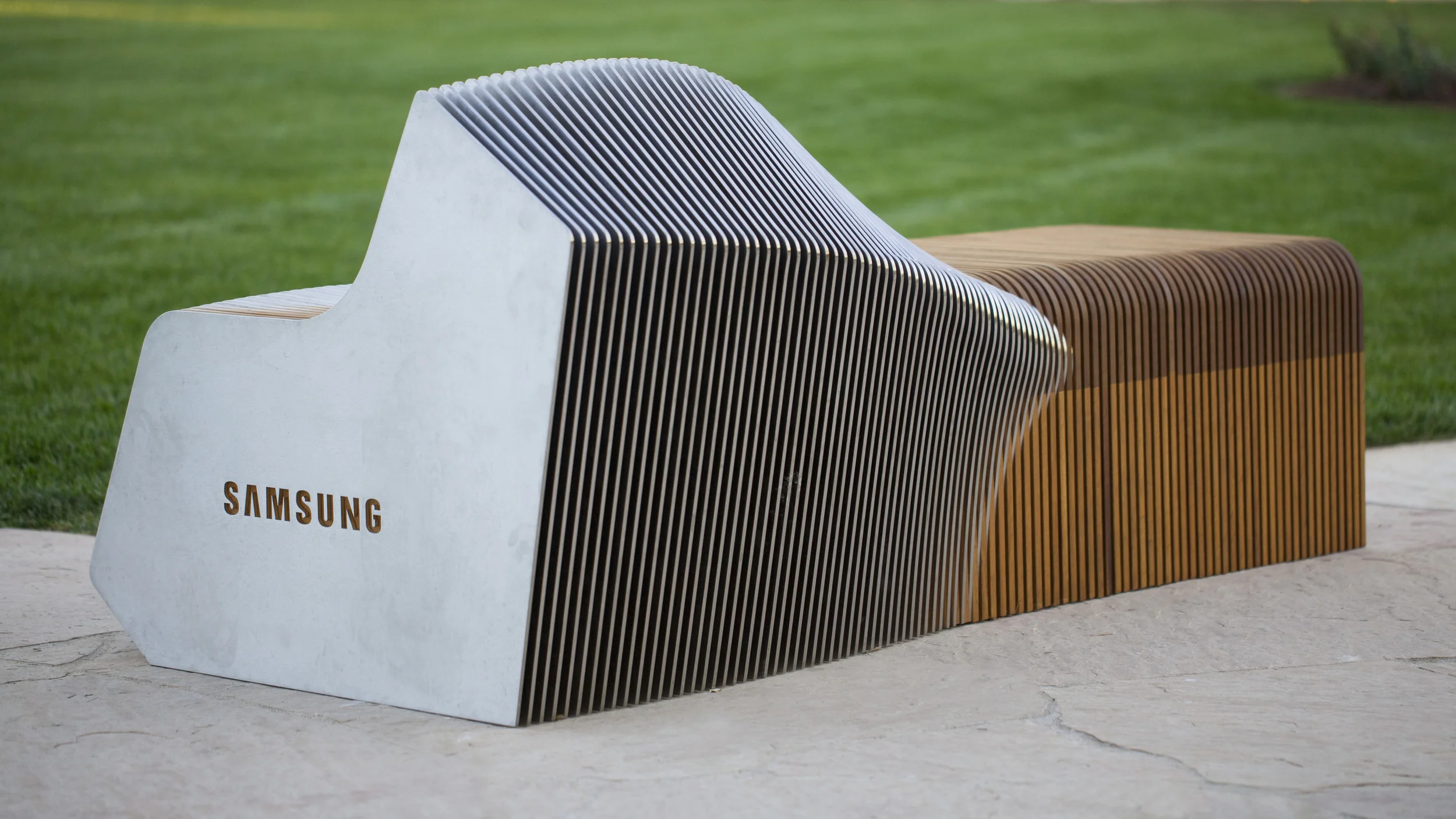 Samsung Bench